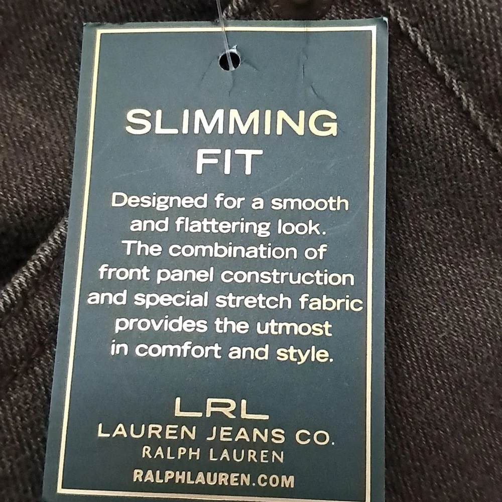 Lauren Ralph Lauren Women's Size 22W Slimming Modern Straight Jeans - Picture 10 of 11